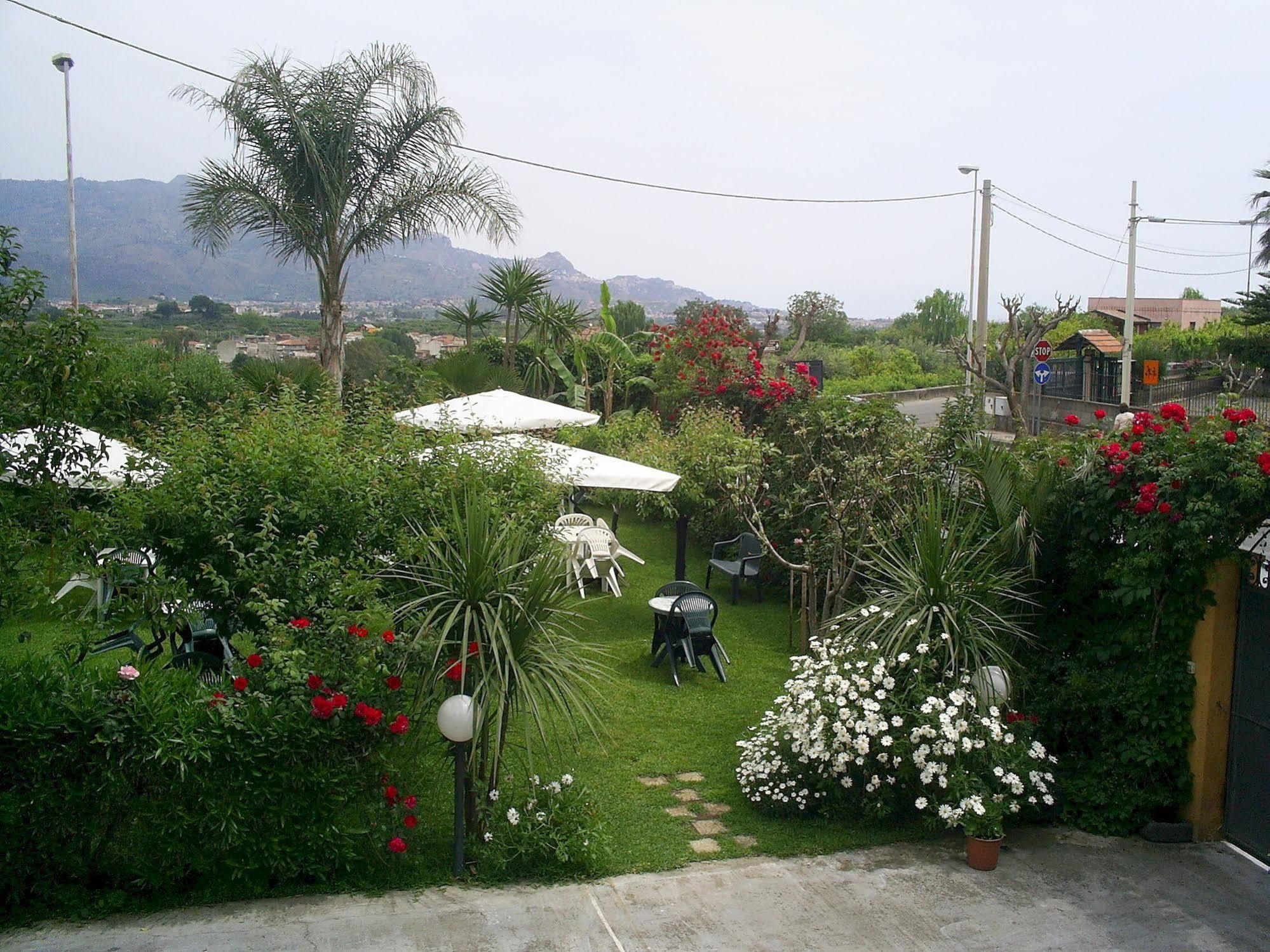 Couette-café Delle Vacanze 3*