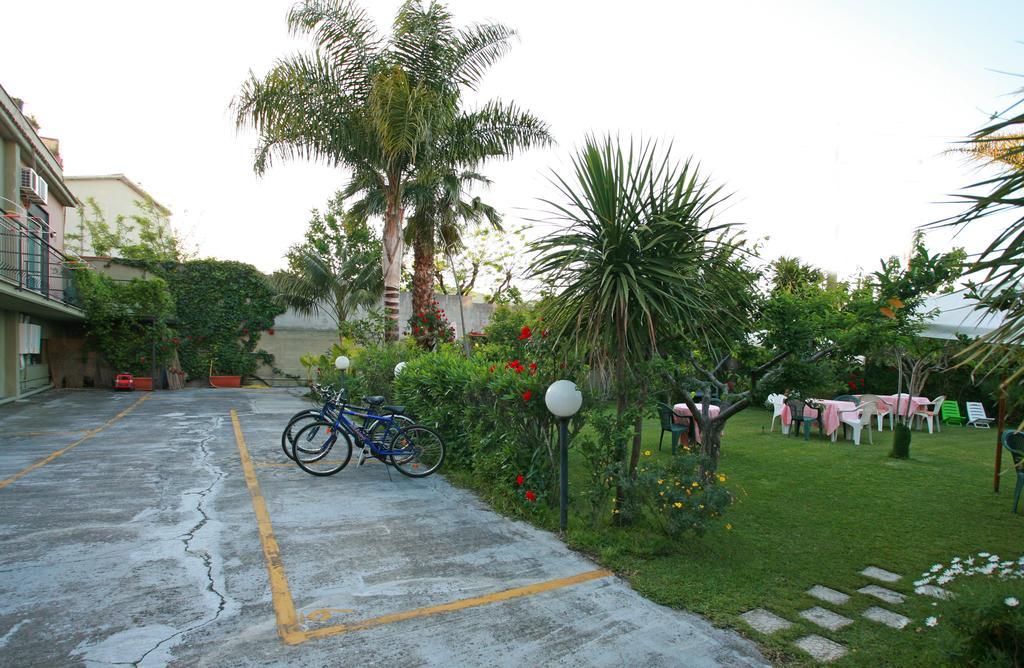 Delle Vacanze 3*