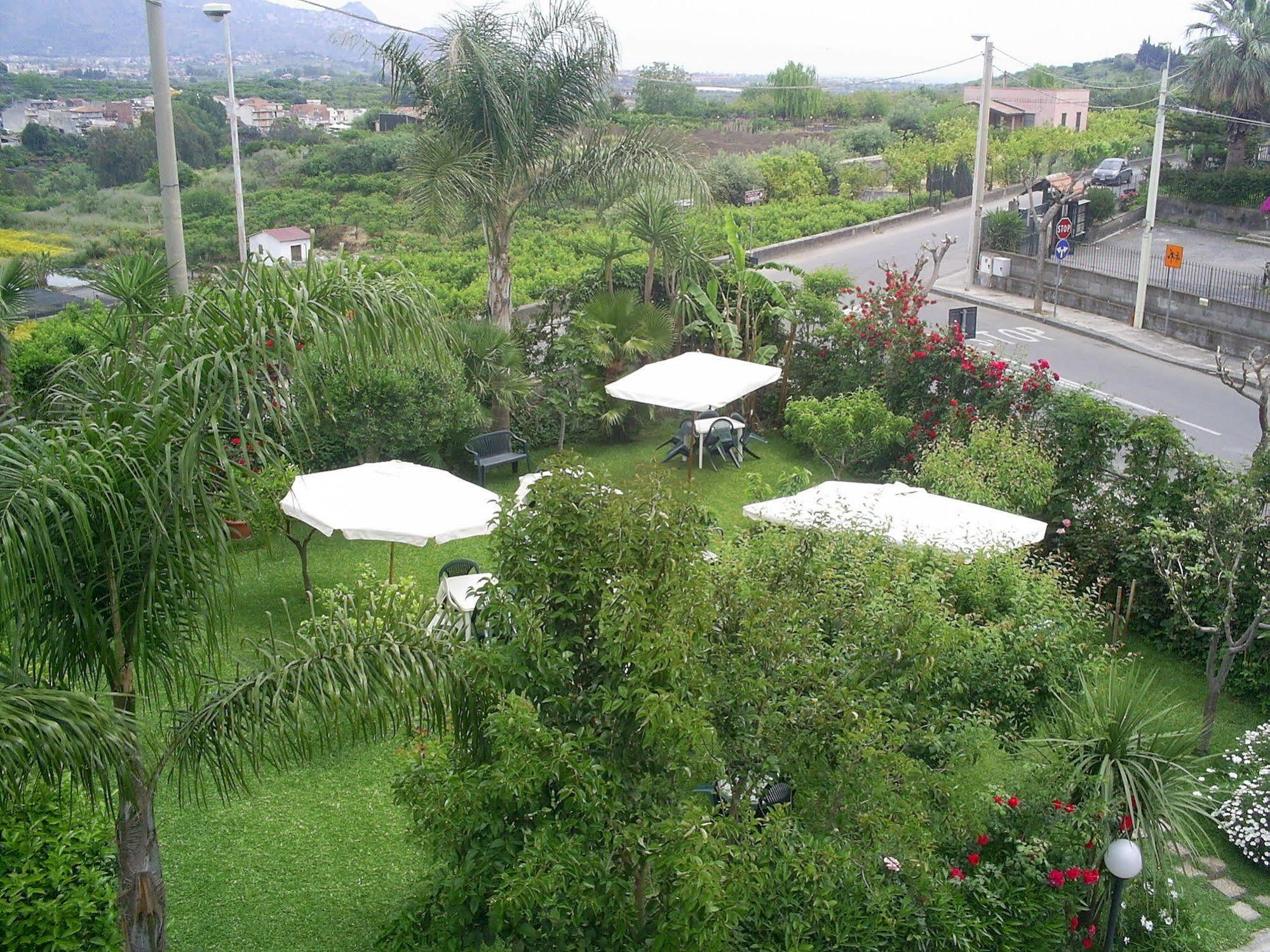 Delle Vacanze Bed & Breakfast